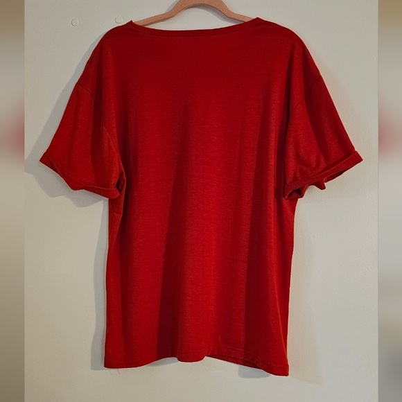 Women's XXL 2X Cute Smiley Bright Red V-Notch Collar Top - Picture 3 of 3